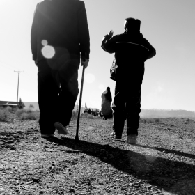 سوگواره سوم-عکس 7-جواد پرست-پیاده روی اربعین از نجف تا کربلا