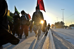سوگواره پنجم-عکس 35-محمد حسین صادقی-پیاده روی اربعین از نجف تا کربلا