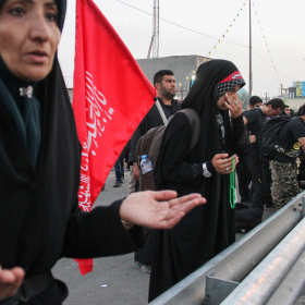 سوگواره پنجم-عکس 22-مسعود ماکاوند-پیاده روی اربعین از نجف تا کربلا