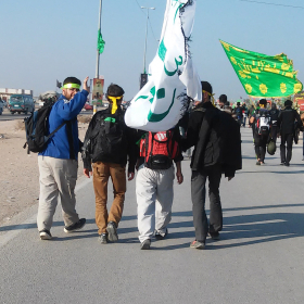 سوگواره سوم-عکس 28-حامد بیگلری-پیاده روی اربعین از نجف تا کربلا