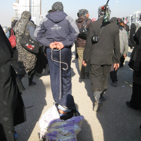 سوگواره دوم-عکس 31-محمد کشاورز-پیاده روی اربعین از نجف تا کربلا