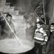 سوگواره چهارم-عکس 56-سلیمان گلی-جلسه هیأت فضای بیرونی