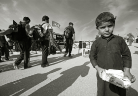 سوگواره پنجم-عکس 15-حسین حاجیلری-پیاده روی اربعین از نجف تا کربلا