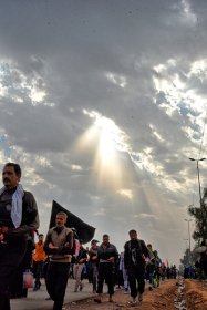 سوگواره سوم-عکس 12- یاسر امیری-پیاده روی اربعین از نجف تا کربلا