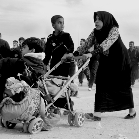 سوگواره چهارم-عکس 184-علی ناصری-پیاده روی اربعین از نجف تا کربلا