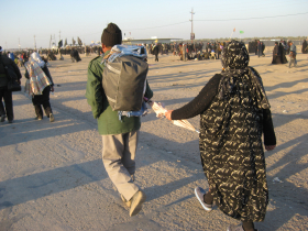 سوگواره دوم-عکس 73-محمد کشاورز-پیاده روی اربعین از نجف تا کربلا