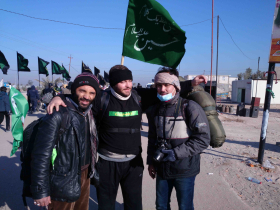 سوگواره دوم-عکس 3-حسین احمدی-پیاده روی اربعین از نجف تا کربلا