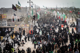 سوگواره پنجم-عکس 45-سید محمود حسینی-پیاده روی اربعین از نجف تا کربلا