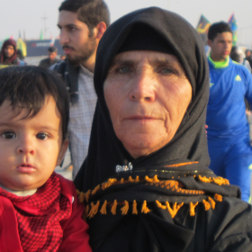 سوگواره چهارم-عکس 3-محمدتقی خوش خواهش-پیاده روی اربعین از نجف تا کربلا