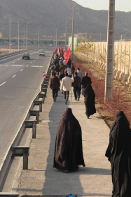 سوگواره چهارم-عکس 39-حسین دیواندری-پیاده روی اربعین از نجف تا کربلا