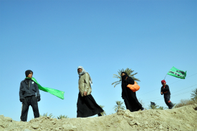 سوگواره چهارم-عکس 33-محمد علیپور شهیر-پیاده روی اربعین از نجف تا کربلا