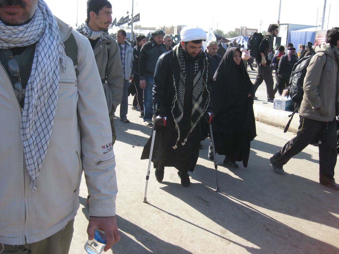 سوگواره دوم-عکس 15-محمد کشاورز-پیاده روی اربعین از نجف تا کربلا